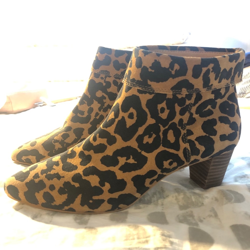 Lucky Brand Leather Ankle Boots // Size 8